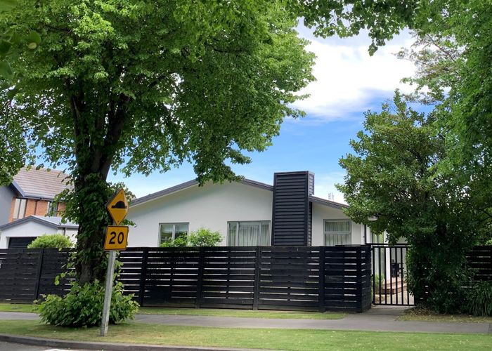  at 3/33 Darvel Street, Riccarton, Christchurch