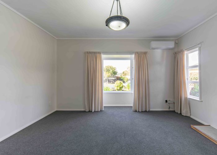  at 21 Pearsons Avenue, Claudelands, Hamilton, Waikato