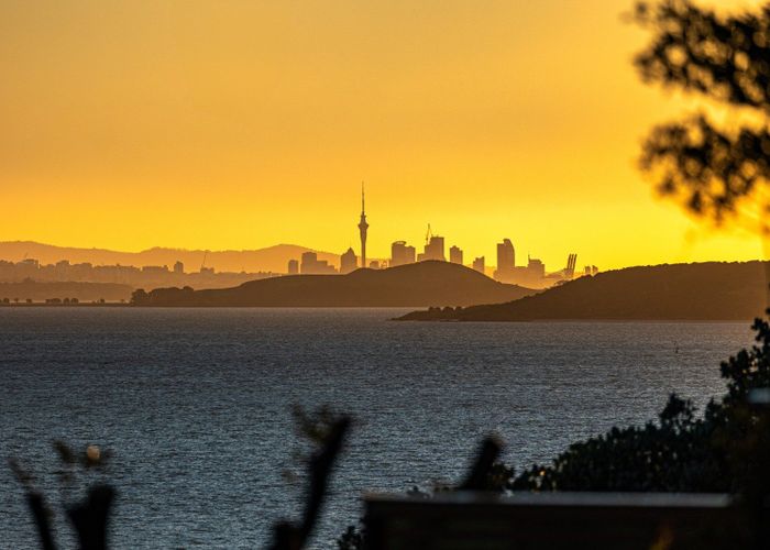  at 62 Kennedy Point Road, Surfdale, Waiheke Island