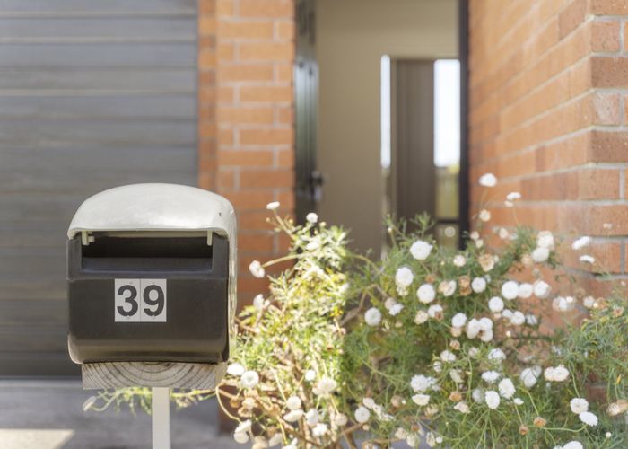  at 39 Harriet Street, Favona, Auckland