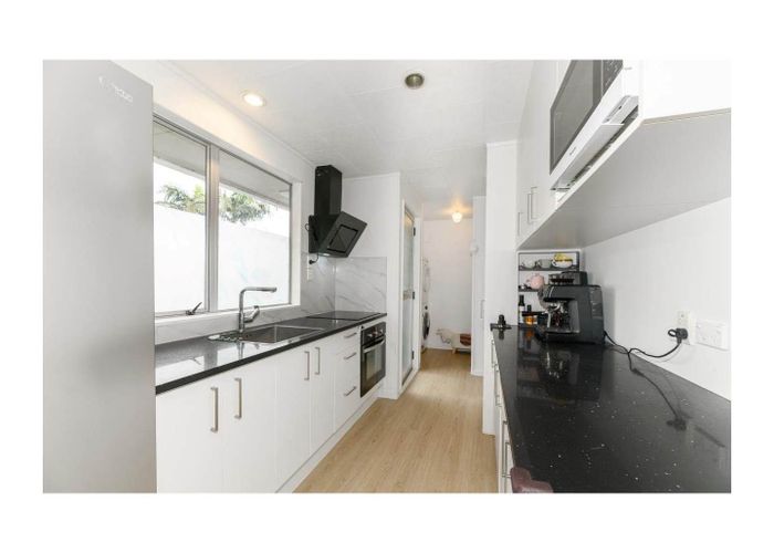  at 168 Universal Drive, Henderson, Waitakere City, Auckland