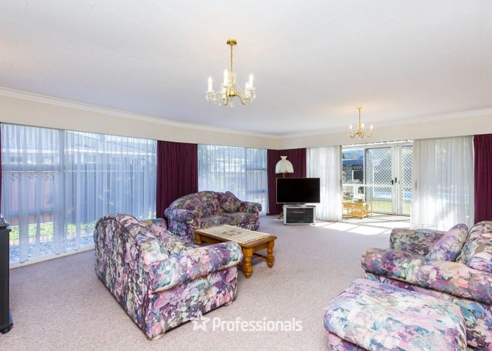  at 21 Joseph Grove, Elderslea, Upper Hutt