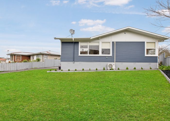  at 42 Mascot Avenue, Mangere, Auckland