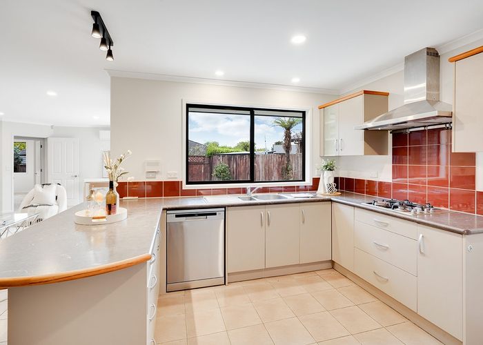  at 10 Wiltshire Drive, Huntington, Hamilton, Waikato