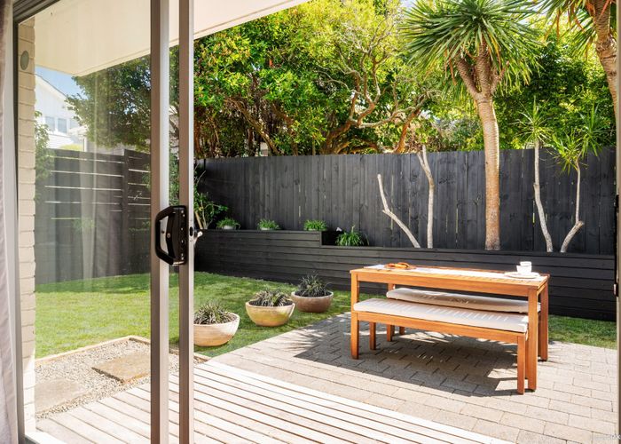  at 1/44 Thatcher Street, Mission Bay, Auckland