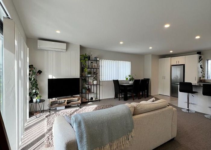  at Takanini, Papakura, Auckland