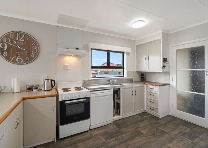  at 54 Mosston Road, Castlecliff, Whanganui, Manawatu / Whanganui