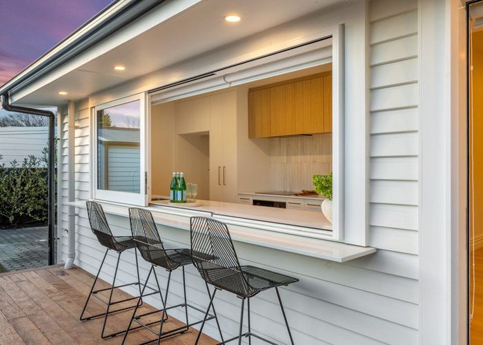  at 17 Severn Street, St. Albans, Christchurch City, Canterbury