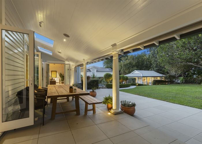  at 19 Golf Road, Epsom, Auckland