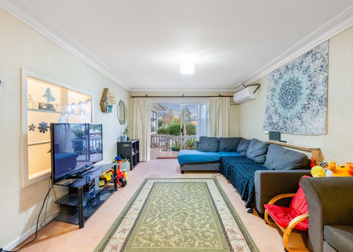  at 42 Kelwyn Road, Kelston, Auckland