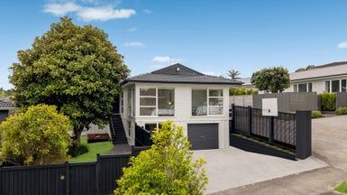  at 114 Gowing Drive, Meadowbank, Auckland