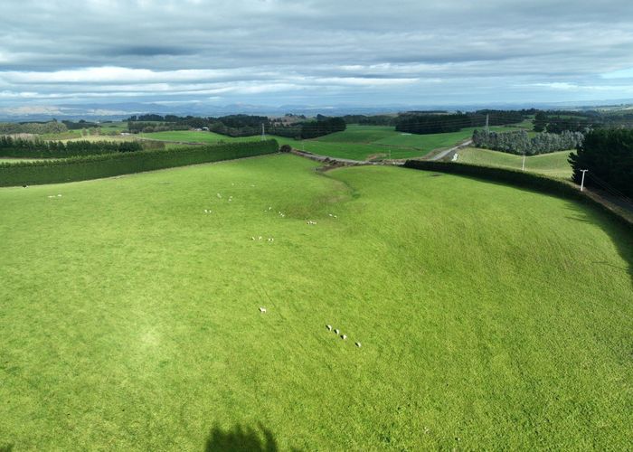  at 1042 Hillend Road, Hillend, Balclutha