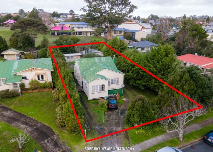  at 58 Newington Road, Henderson, Auckland