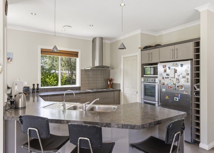  at 10 Metzenthin Close, Raumati South, Kapiti Coast, Wellington