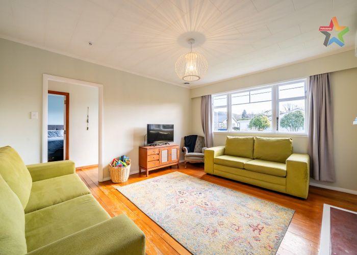  at 3 Gibbs Crescent, Wainuiomata, Lower Hutt, Wellington
