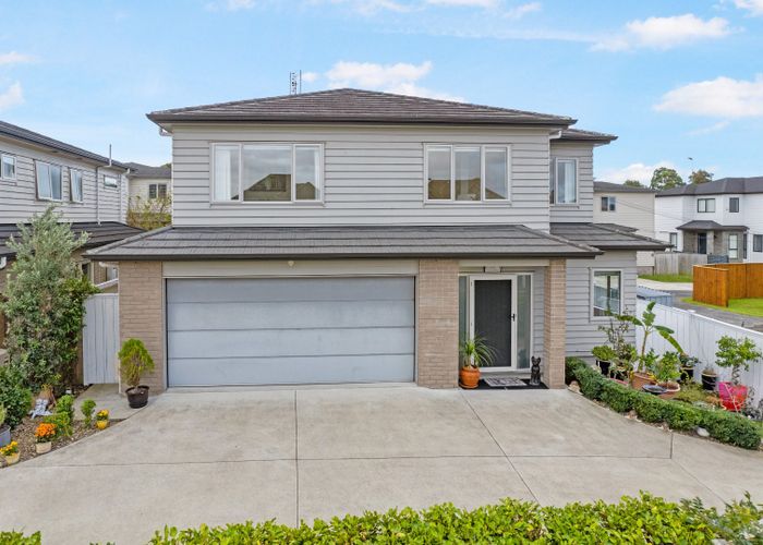  at 126C Wellington Street, Howick, Manukau City, Auckland