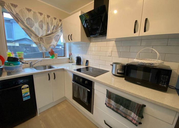  at 2/50 Jellicoe Road, Manurewa, Manukau City, Auckland