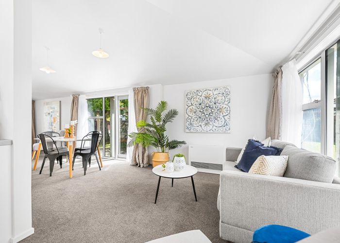  at 4/30 Bauchop Road, Waterloo, Lower Hutt