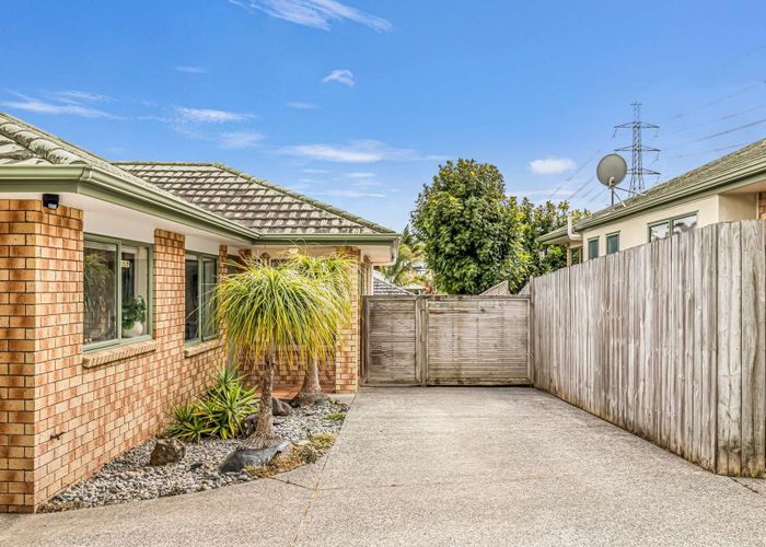  at 196B Hill Road, Manurewa, Manukau City, Auckland