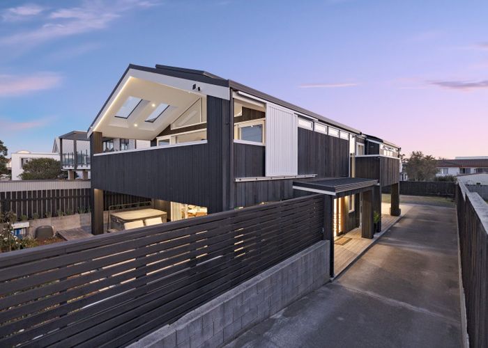  at 112 Karewa Parade, Papamoa, Tauranga, Bay Of Plenty