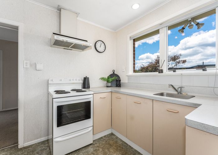  at 2/23 Gordon Street, Avalon, Lower Hutt, Wellington