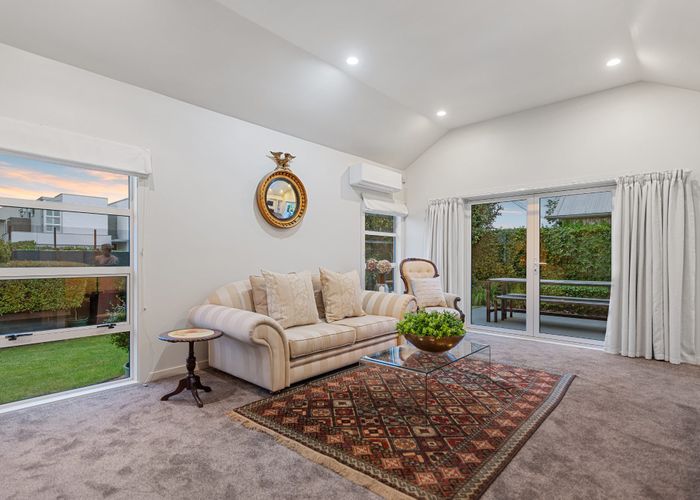  at 1/10 Naseby Street, Merivale, Christchurch City, Canterbury