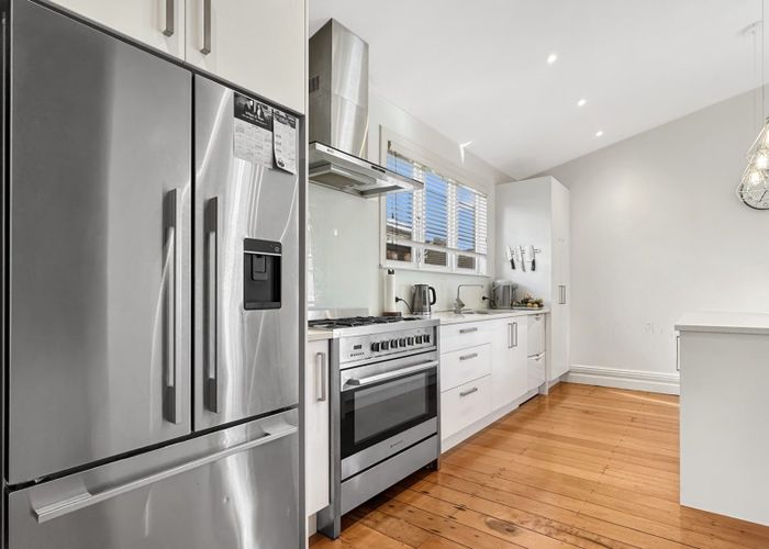  at 22A Puriri Ave, Greenlane, Auckland City, Auckland