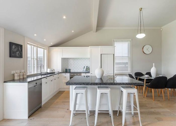  at 60 View Road, Mount Eden, Auckland