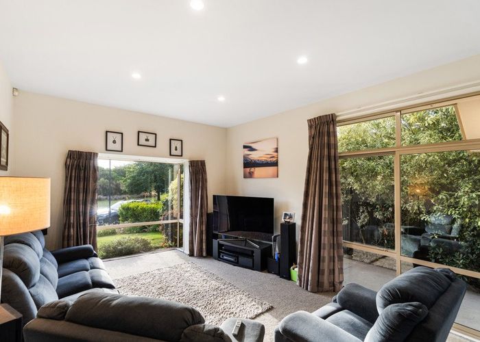  at 30 Titirangi Crescent, Parklands, Christchurch