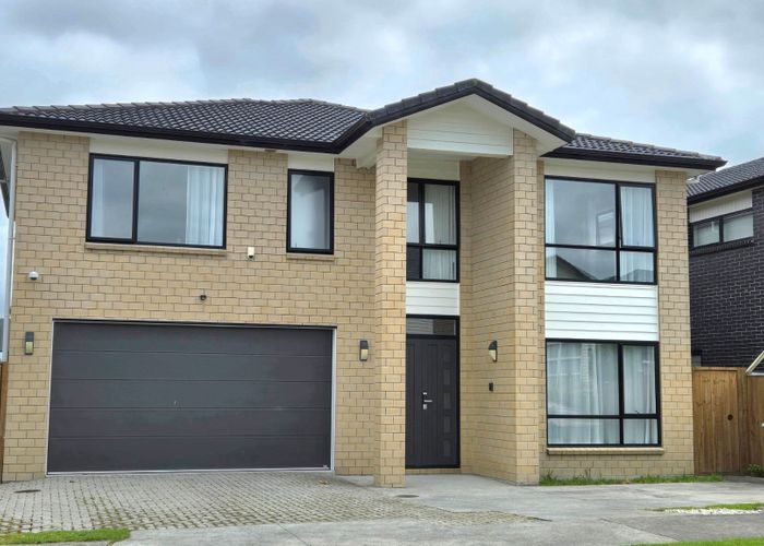  at 5 Hermes Road, Flat Bush, Auckland