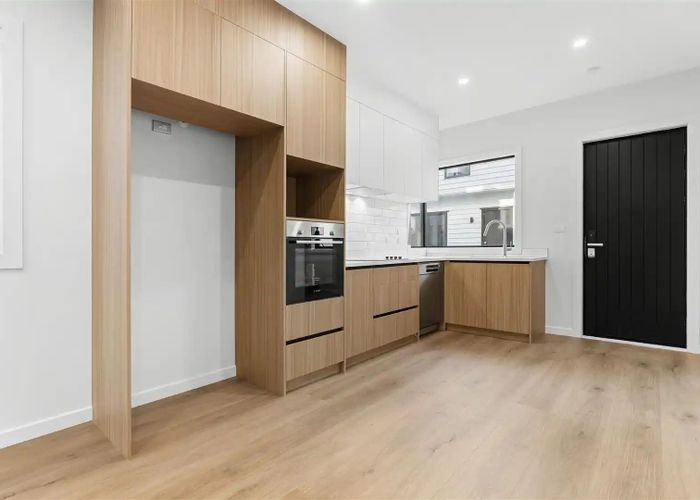  at 1/25 Swanson Road, Henderson, Auckland