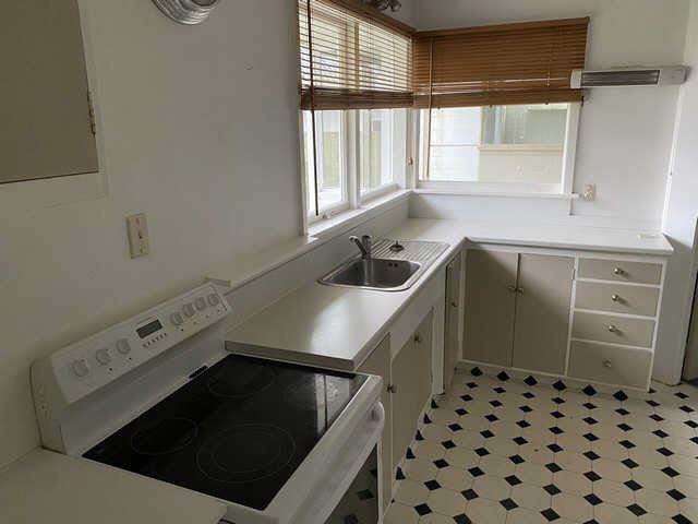  at 2/41 Darvel Street, Riccarton, Christchurch