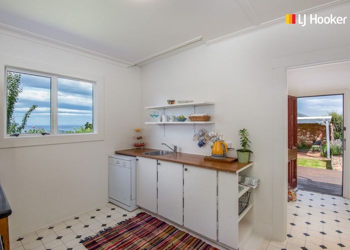  at 10 Forbes Street, Balaclava, Dunedin