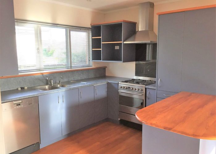  at 24 Vardon Road, Saint Andrews, Hamilton, Waikato