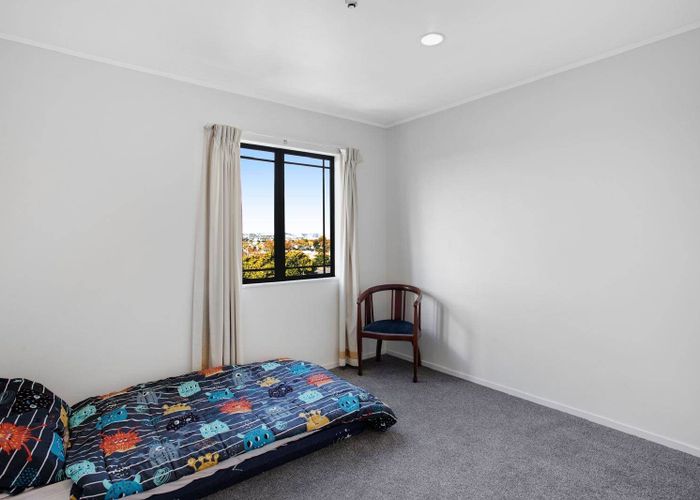  at 4/77 St George Street, Papatoetoe, Manukau City, Auckland