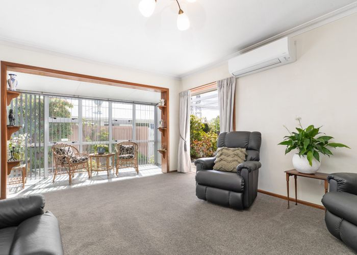  at 77 Epsom Road, Sockburn, Christchurch City, Canterbury