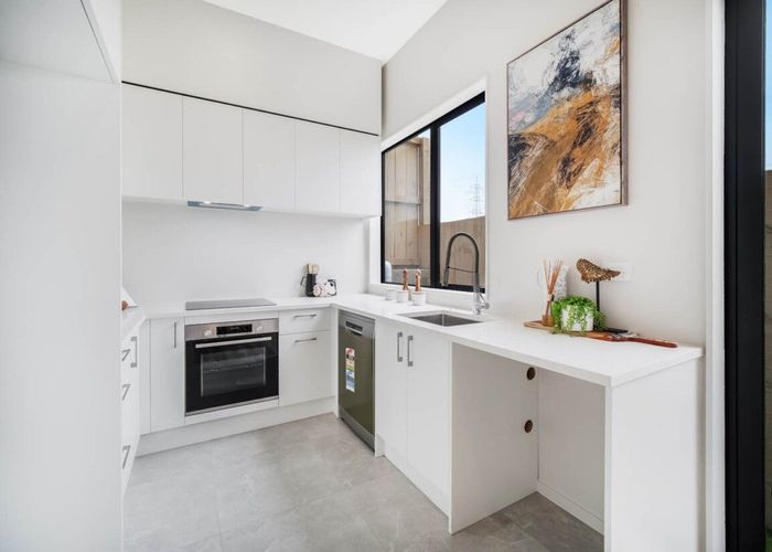  at Unit 5, 19 Kotahi Road, Mount Wellington, Auckland City, Auckland