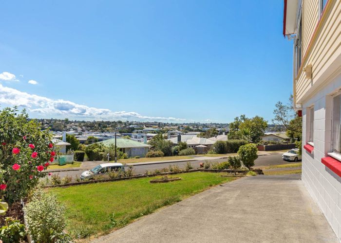  at 78 Bruce Road, Glenfield, Auckland