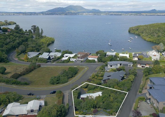 at 7 Te Urunga Place, Acacia Bay, Taupō