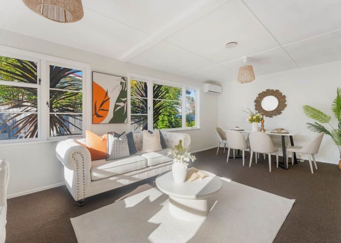  at 37A Neal Avenue, Glenfield, North Shore City, Auckland