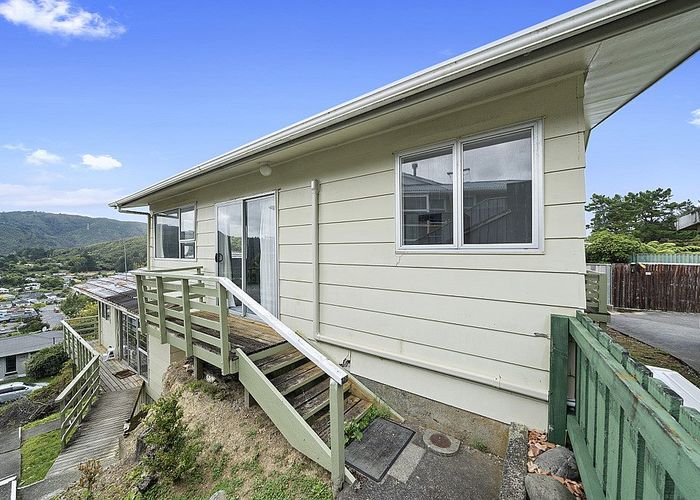  at A/15 Gribble Grove, Stokes Valley, Lower Hutt