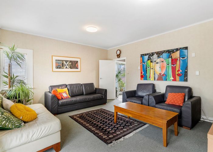  at 9 Koromiko Street, New Lynn, Waitakere City, Auckland