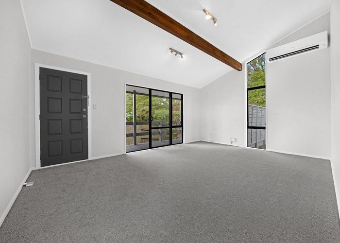  at 77 Meadowvale Rise, Titirangi, Waitakere City, Auckland