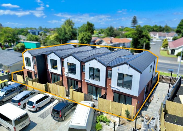  at 5/287 Massey Road, Mangere East, Manukau City, Auckland