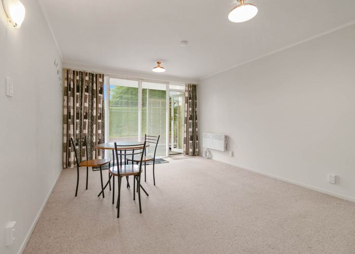  at 20 Charlton Avenue, Mount Eden, Auckland