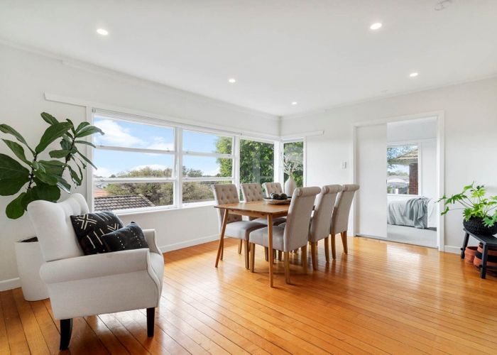  at 2/4 Corunna Road, Milford, North Shore City, Auckland