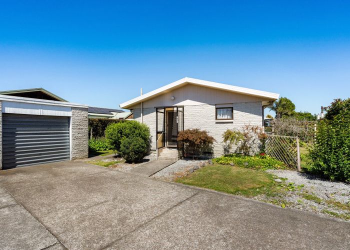  at 2/906 Miro Street, Mahora, Hastings