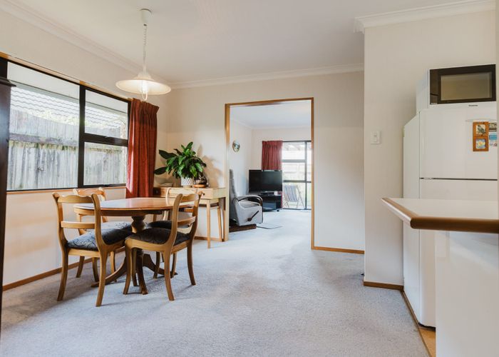  at 2 Silverdale Court, Terrace End, Palmerston North