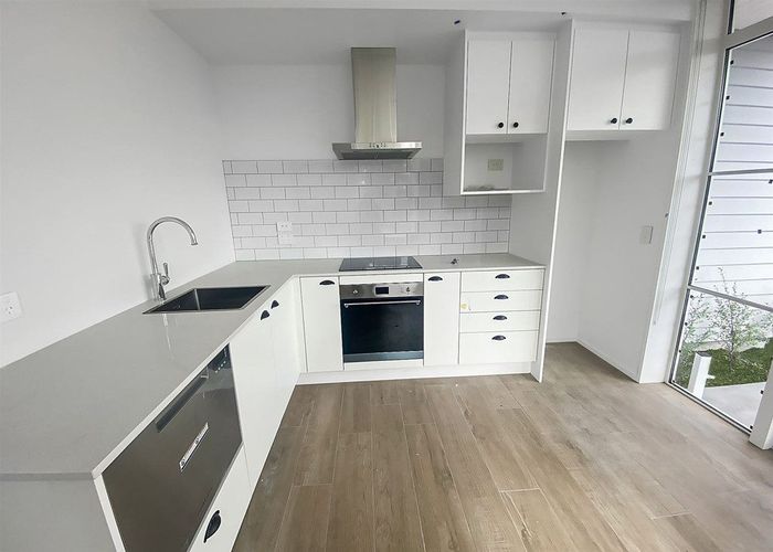  at 4/9 Bunyan Street, Waltham, Christchurch City, Canterbury