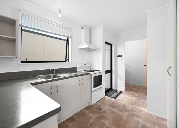  at 10B  Claude Street, Fairfield, Hamilton, Waikato